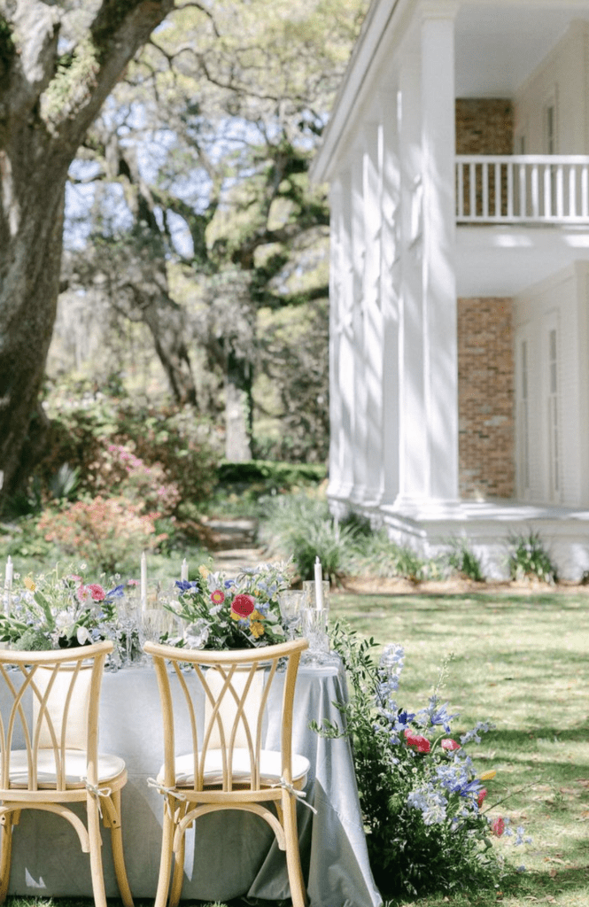 Captivating Wedding Décor Trends for 2024 3 Beach Wedding in Destin fl